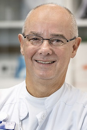 Jørgen E. Nielsen, professor, overlæge og forskningsleder